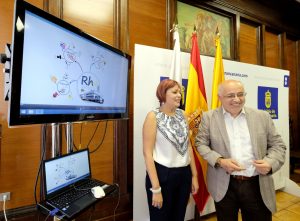 Las Palmas de Gran Canaria. 27/07/16. El presidente del Cabildo de Gran Canaria, Antonio Morales, y la consejera de Recursos Humanos, María Isabel Santana, presentaron hoy el Plan de Recursos Humanos del Cabildo para los próximos 5 años, el primero que dota a la Institución insular de un instrumento de organización y planificación del área a medio plazo.