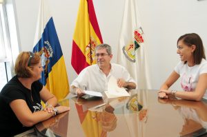 FIRMA CONVENIO CON LA ASOCIACION CHRYSALLIS4