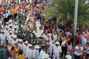 Imagen de la procesión terrestre a la Virgen del Carmen celebrada en Arguineguín el sábado 16 de julio