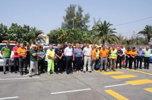 UN MINUTO DE SILENCIO POR EL AGENTE FORESTAL MUERTO EN EL  INCENDIO DE LA PALMA4