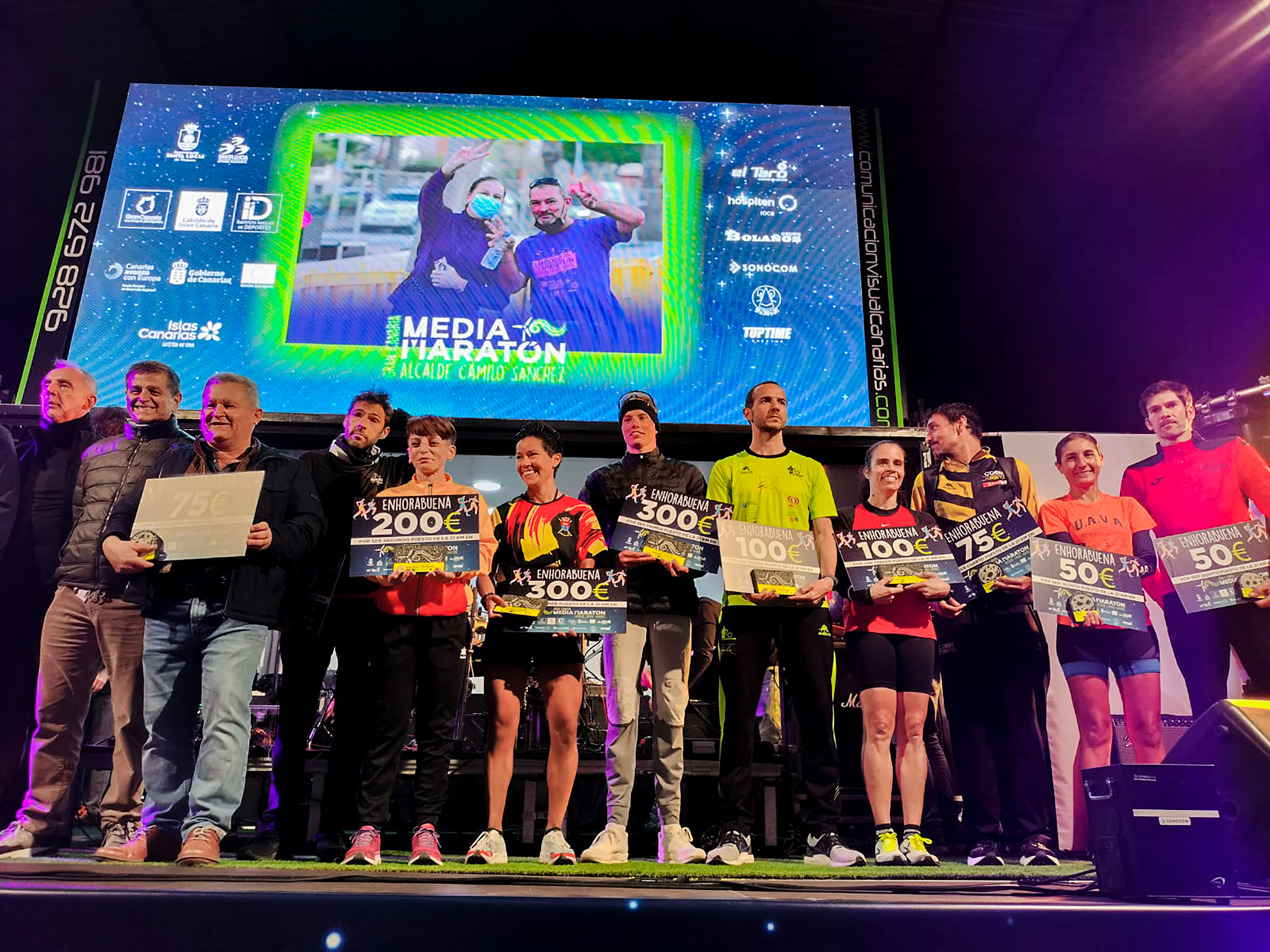 Max Studer y Marta Azpilicueta, ganadores de la prueba reina de la 15ª  Media Maratón Alcalde Camilo Sánchez - Digital Faro Canarias